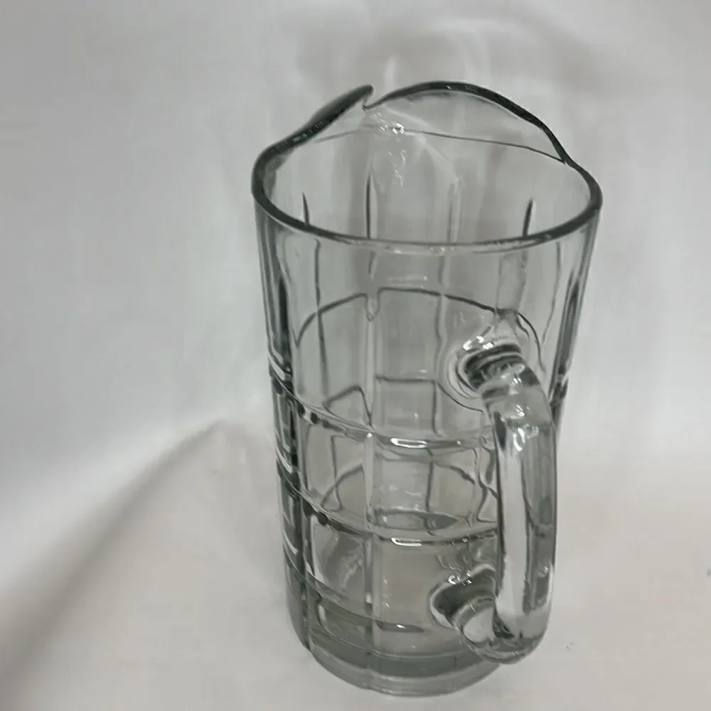 Anchor Hocking Glass Pitcher Tartan Square Paneled Handle 7 Cups Or 56 Oz